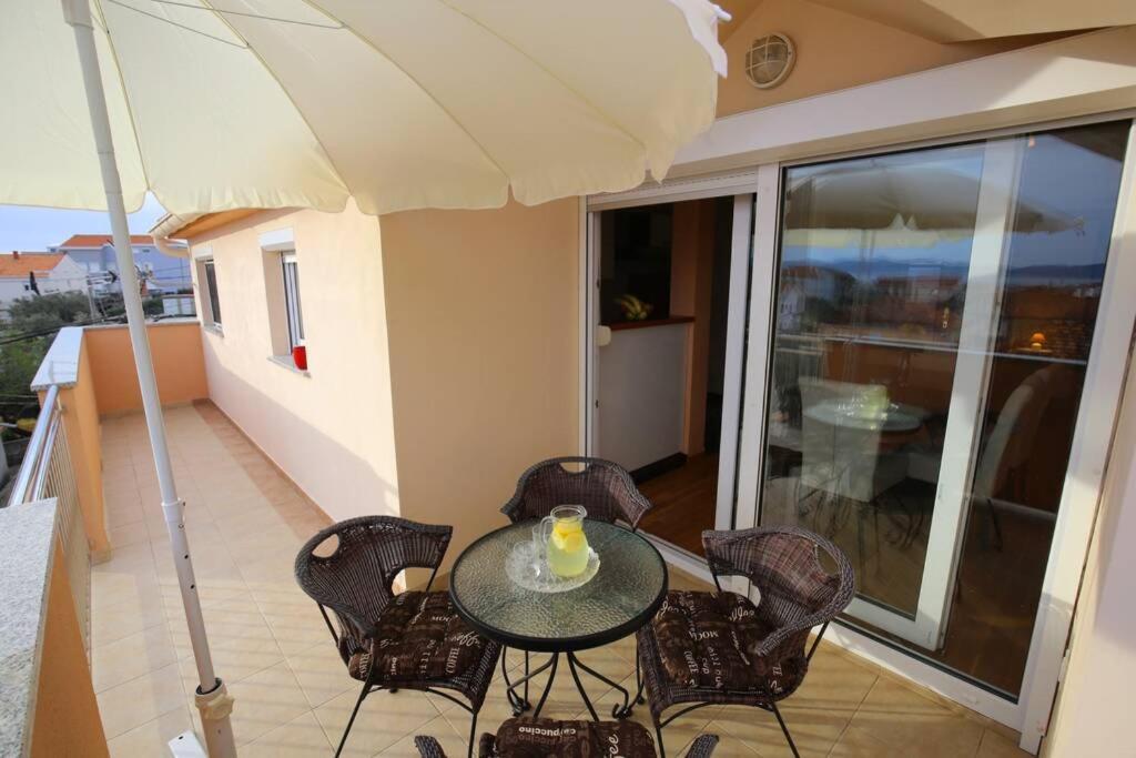 Apartman Lara Задар Экстерьер фото